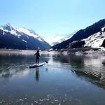 Aparthotel Pinzgau Daire 4*